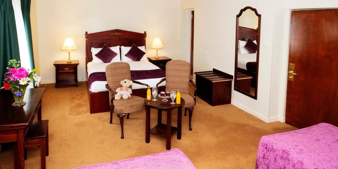 Lawlors Hotel Dungarvan  Εξωτερικό φωτογραφία